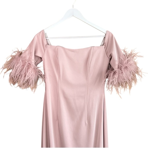 Ieena for Mac Duggal Blush Pink Feather Trim Column Gown Size 4 Style Code 11441 - Picture 6 of 8